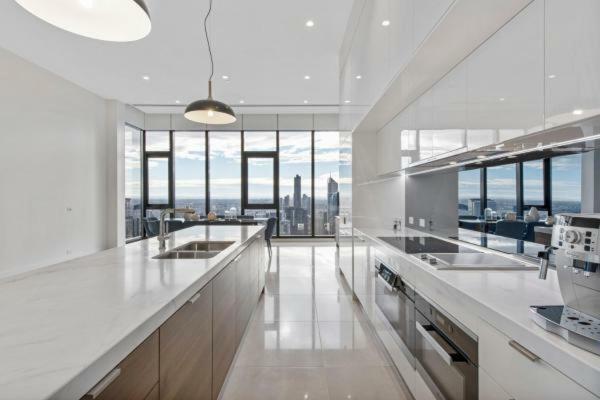 Experience Platinum Hotel Apartments Melbourne Exterior foto