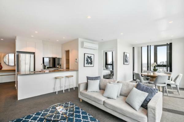 Experience Platinum Hotel Apartments Melbourne Exterior foto